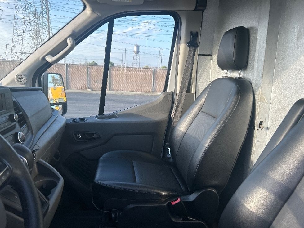 Cargo Van (Panel Van)-Light and Medium Duty Trucks-Ford-2022-Transit 250-Chino-CA-155,368\n\t\tmiles-$ 28,000 - Image 19