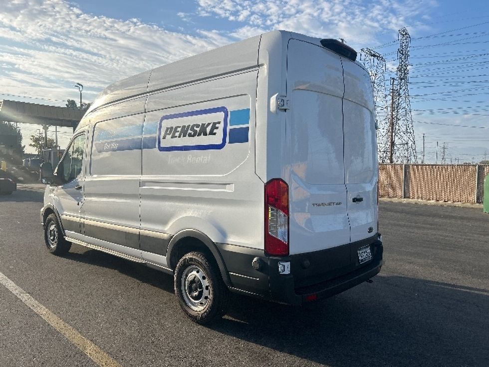 Cargo Van (Panel Van)-Light and Medium Duty Trucks-Ford-2022-Transit 250-Chino-CA-155,368\n\t\tmiles-$ 28,000 - Image 6