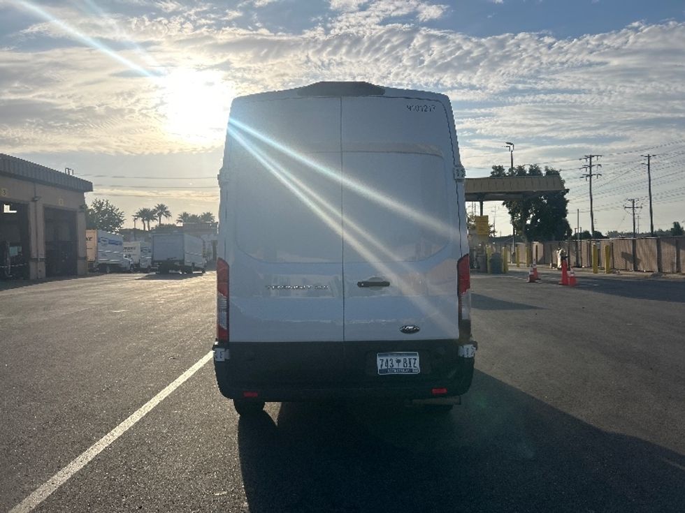 Cargo Van (Panel Van)-Light and Medium Duty Trucks-Ford-2022-Transit 250-Chino-CA-155,368\n\t\tmiles-$ 28,000 - Image 7