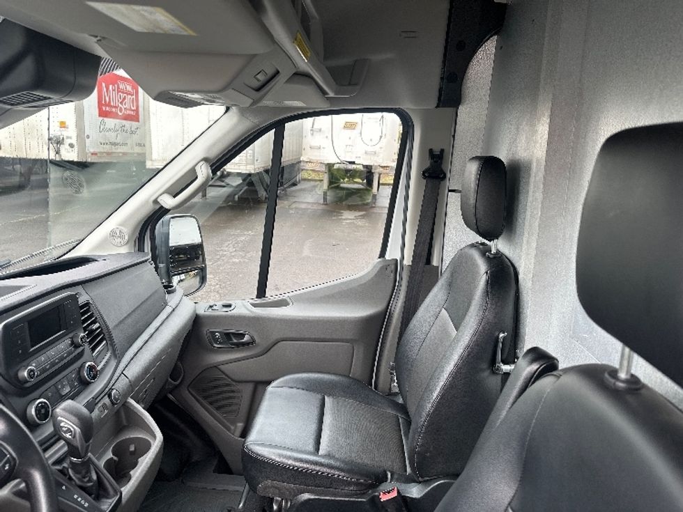 Cargo Van (Panel Van)-Light and Medium Duty Trucks-Ford-2022-Transit 250-Clackamas-OR-101,365\n\t\tmiles-$ 36,750 - Image 18