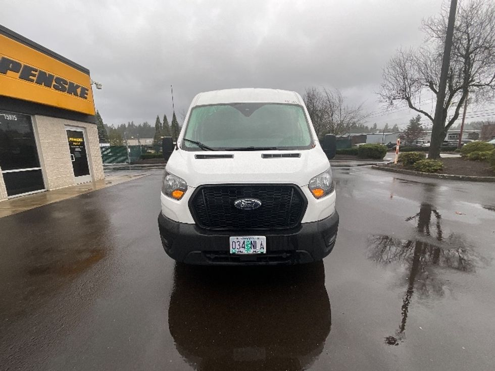 Cargo Van (Panel Van)-Light and Medium Duty Trucks-Ford-2022-Transit 250-Clackamas-OR-134,032\n\t\tmiles-$ 26,500 - Image 2