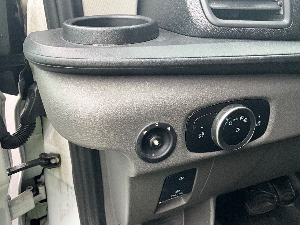 Cargo Van (Panel Van)-Light and Medium Duty Trucks-Ford-2022-Transit 250-Clackamas-OR-134,032\n\t\tmiles-$ 26,500 - Image 22