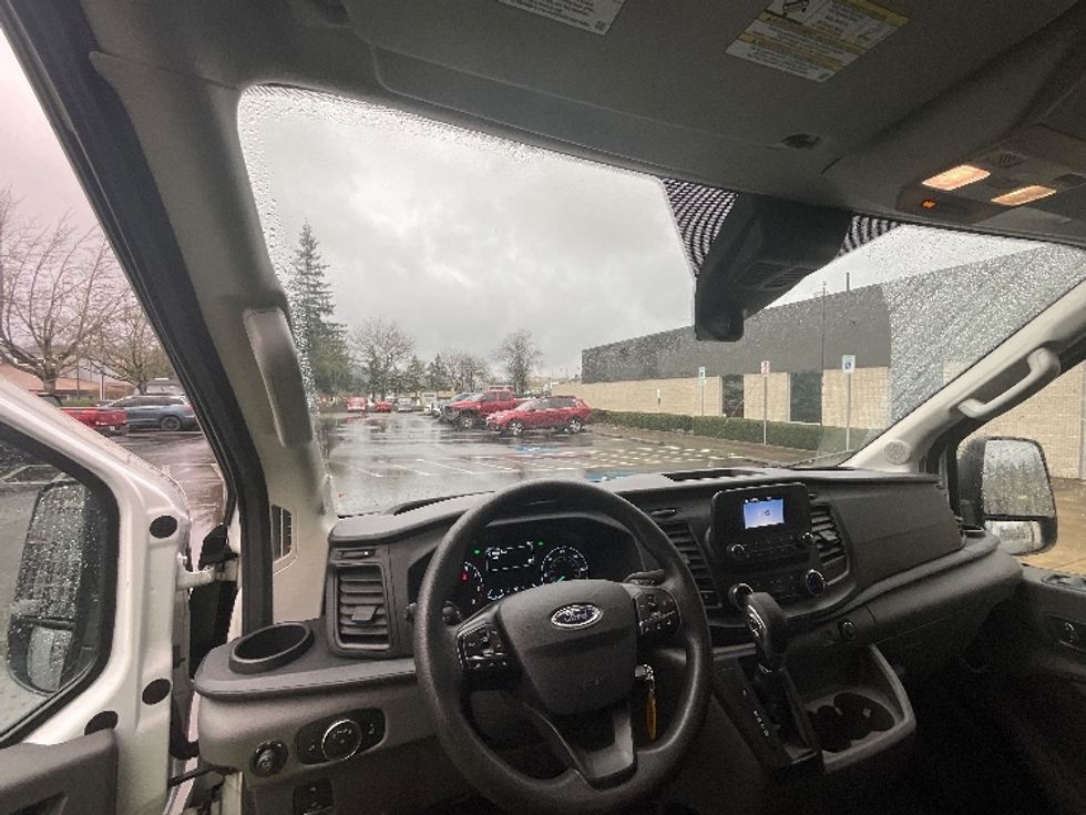 Cargo Van (Panel Van)-Light and Medium Duty Trucks-Ford-2022-Transit 250-Clackamas-OR-139,435\n\t\tmiles-$ 25,750 - Image 15