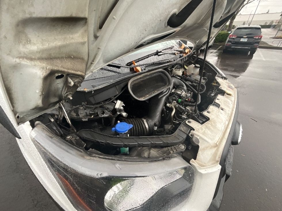 Cargo Van (Panel Van)-Light and Medium Duty Trucks-Ford-2022-Transit 250-Clackamas-OR-139,435\n\t\tmiles-$ 25,750 - Image 20