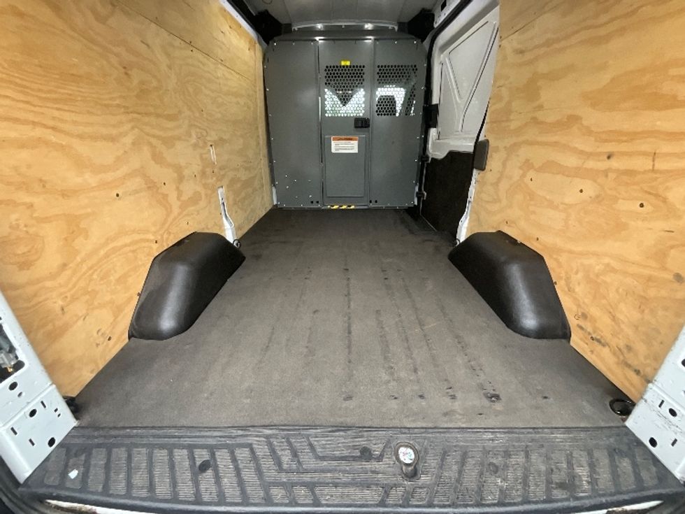Cargo Van (Panel Van)-Light and Medium Duty Trucks-Ford-2022-Transit 250-Clackamas-OR-139,435\n\t\tmiles-$ 25,750 - Image 8