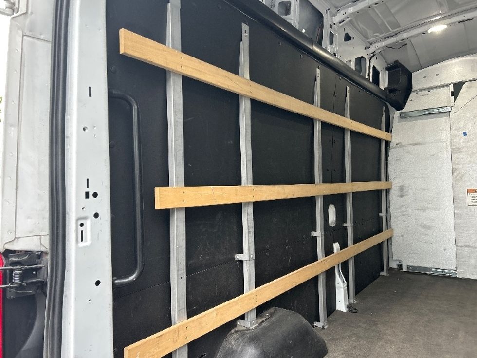 Cargo Van (Panel Van)-Light and Medium Duty Trucks-Ford-2022-Transit 250-Cleona-PA-60,595\n\t\tmiles-$ 38,500 - Image 11