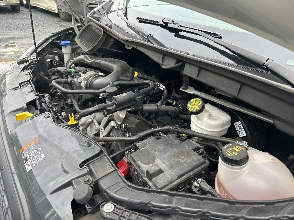 Cargo Van (Panel Van)-Light and Medium Duty Trucks-Ford-2022-Transit 250-Cleona-PA-60,595\n\t\tmiles-$ 38,500 - Image 24