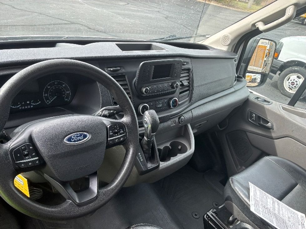 Cargo Van (Panel Van)-Light and Medium Duty Trucks-Ford-2022-Transit 250-Colorado Springs-CO-68,747\n\t\tmiles-$ 40,000 - Image 18