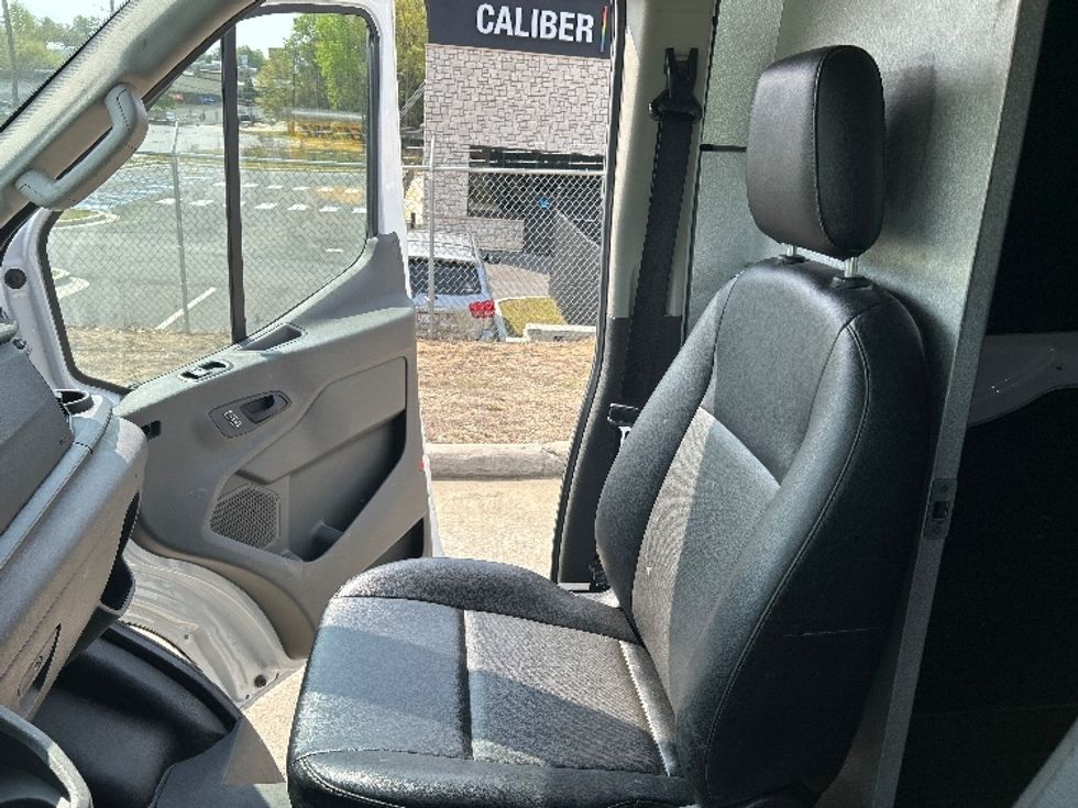 Cargo Van (Panel Van)-Light and Medium Duty Trucks-Ford-2022-Transit 250-Columbus-GA-84,080\n\t\tmiles-$ 37,500 - Image 18