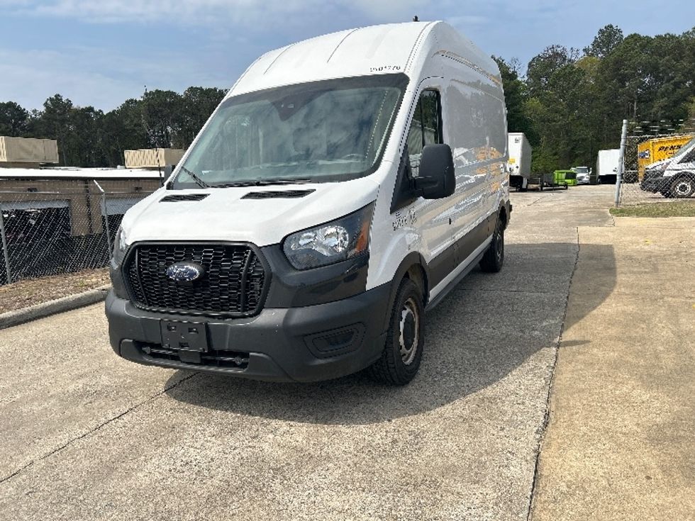 Cargo Van (Panel Van)-Light and Medium Duty Trucks-Ford-2022-Transit 250-Columbus-GA-84,080\n\t\tmiles-$ 37,500 - Image 3
