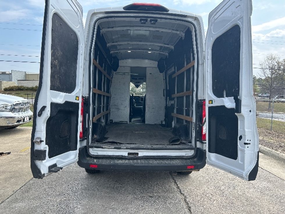 Cargo Van (Panel Van)-Light and Medium Duty Trucks-Ford-2022-Transit 250-Columbus-GA-84,080\n\t\tmiles-$ 37,500 - Image 8