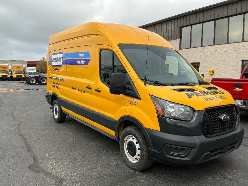 Cargo Van (Panel Van)-Light and Medium Duty Trucks-Ford-2022-Transit 250-Columbus-OH-103,521\n\t\tmiles-$ 29,000 - Image 1