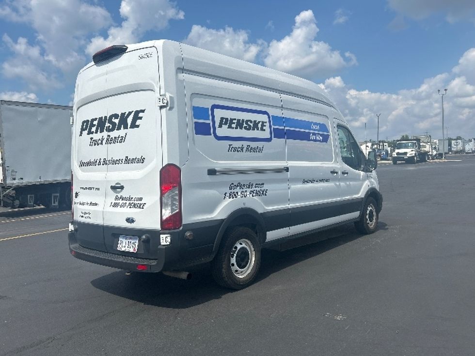 Cargo Van (Panel Van)-Light and Medium Duty Trucks-Ford-2022-Transit 250-Columbus-OH-216,309\n\t\tmiles-$ 17,250 - Image 13