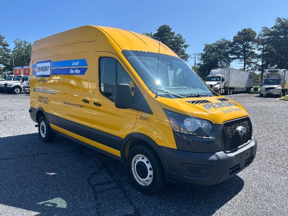 Cargo Van (Panel Van)-Light and Medium Duty Trucks-Ford-2022-Transit 250-Concord-NC-148,774\n\t\tmiles-$ 25,750 - Image 1