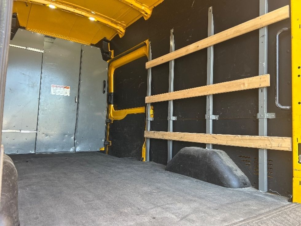 Cargo Van (Panel Van)-Light and Medium Duty Trucks-Ford-2022-Transit 250-Concord-NC-148,774\n\t\tmiles-$ 25,750 - Image 10