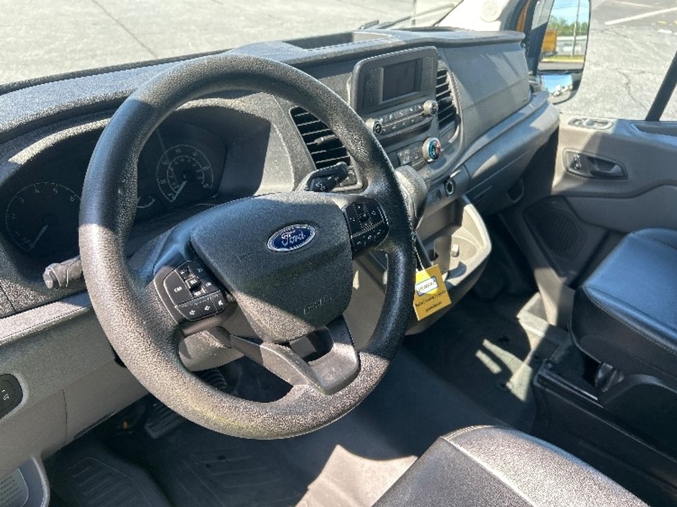 Cargo Van (Panel Van)-Light and Medium Duty Trucks-Ford-2022-Transit 250-Concord-NC-148,774\n\t\tmiles-$ 25,750 - Image 14