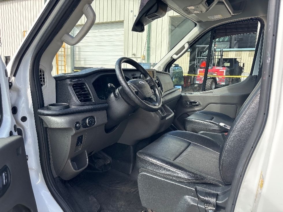 Cargo Van (Panel Van)-Light and Medium Duty Trucks-Ford-2022-Transit 250-Conway-SC-78,484\n\t\tmiles-$ 35,500 - Image 14