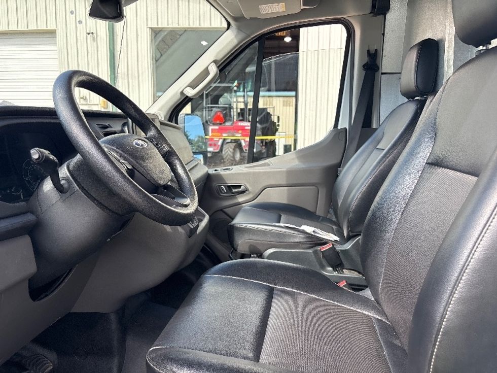 Cargo Van (Panel Van)-Light and Medium Duty Trucks-Ford-2022-Transit 250-Conway-SC-78,484\n\t\tmiles-$ 35,500 - Image 16