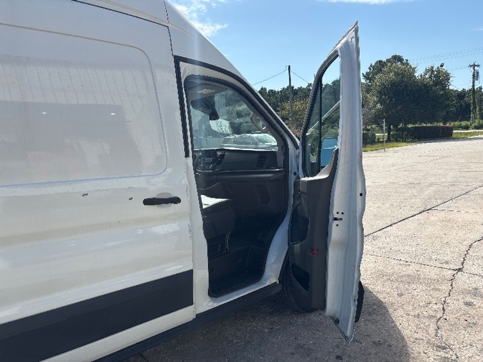 Cargo Van (Panel Van)-Light and Medium Duty Trucks-Ford-2022-Transit 250-Conway-SC-78,484\n\t\tmiles-$ 35,500 - Image 17
