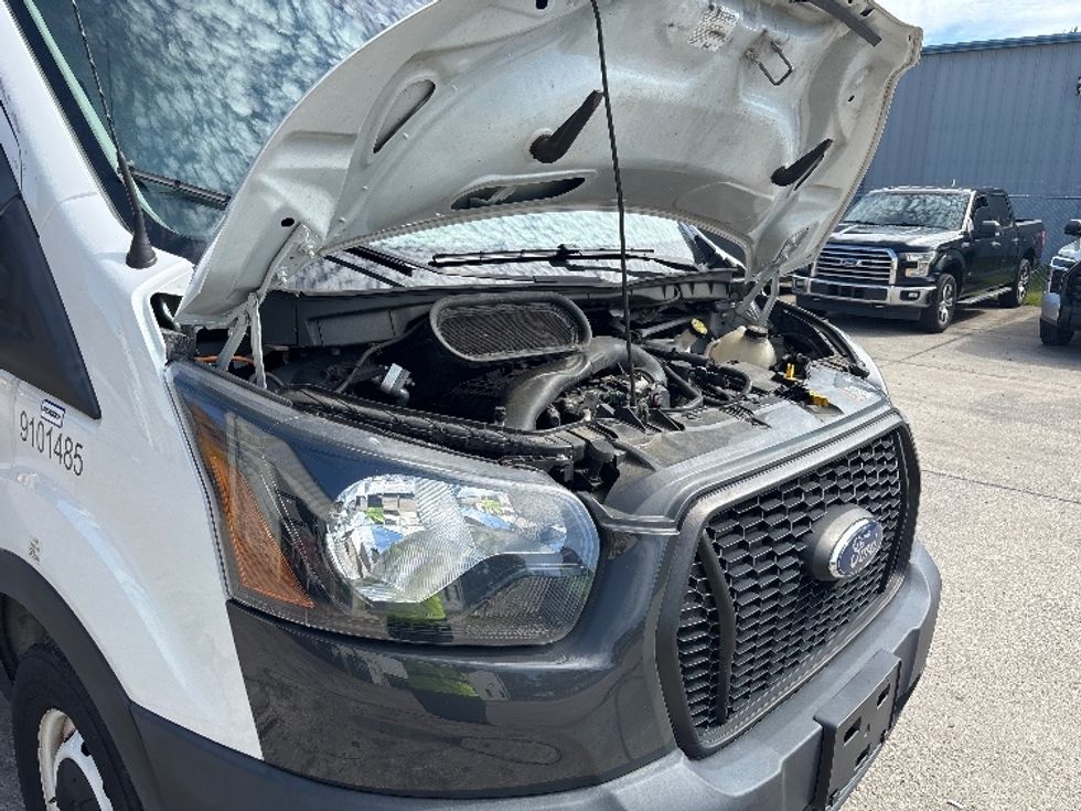 Cargo Van (Panel Van)-Light and Medium Duty Trucks-Ford-2022-Transit 250-Conway-SC-78,484\n\t\tmiles-$ 35,500 - Image 20