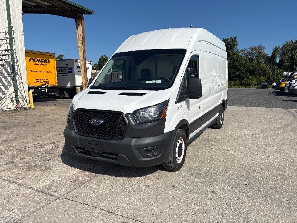 Cargo Van (Panel Van)-Light and Medium Duty Trucks-Ford-2022-Transit 250-Conway-SC-78,484\n\t\tmiles-$ 35,500 - Image 3