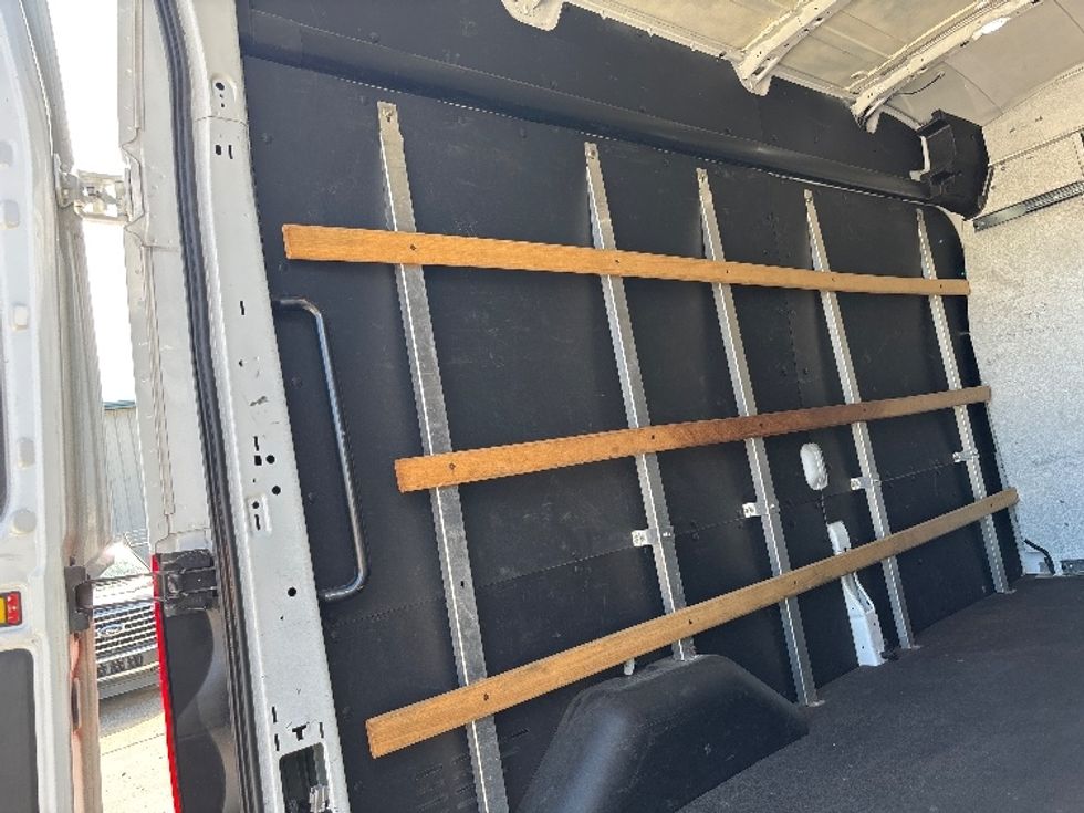 Cargo Van (Panel Van)-Light and Medium Duty Trucks-Ford-2022-Transit 250-Conway-SC-78,484\n\t\tmiles-$ 35,500 - Image 9