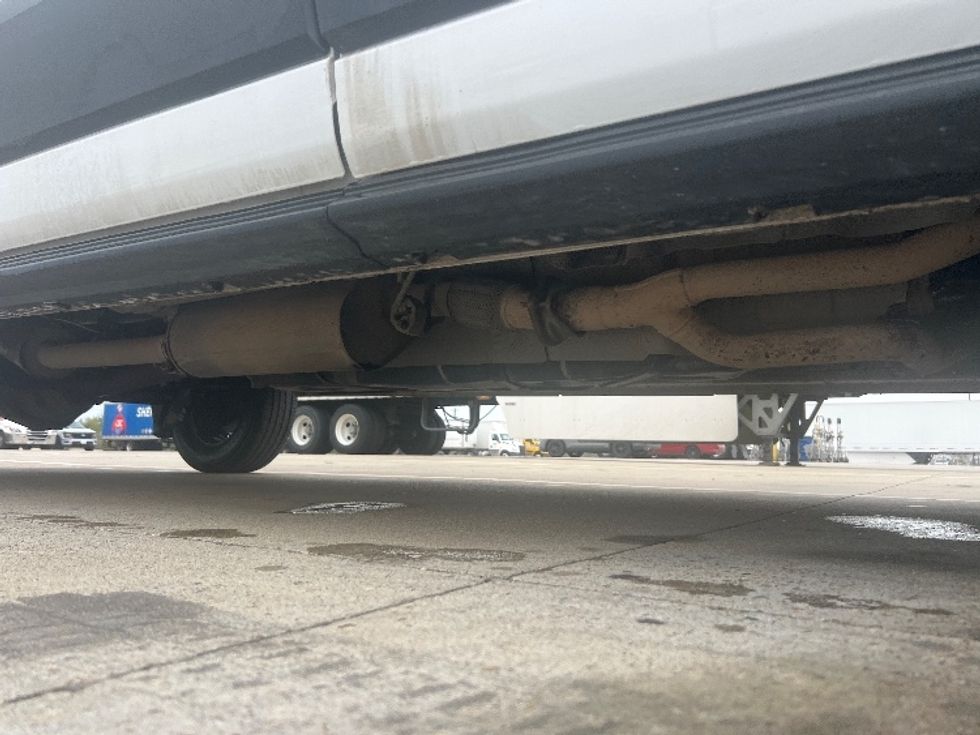 Cargo Van (Panel Van)-Light and Medium Duty Trucks-Ford-2022-Transit 250-Corpus Christi-TX-119,420\n\t\tmiles-$ 33,000 - Image 14