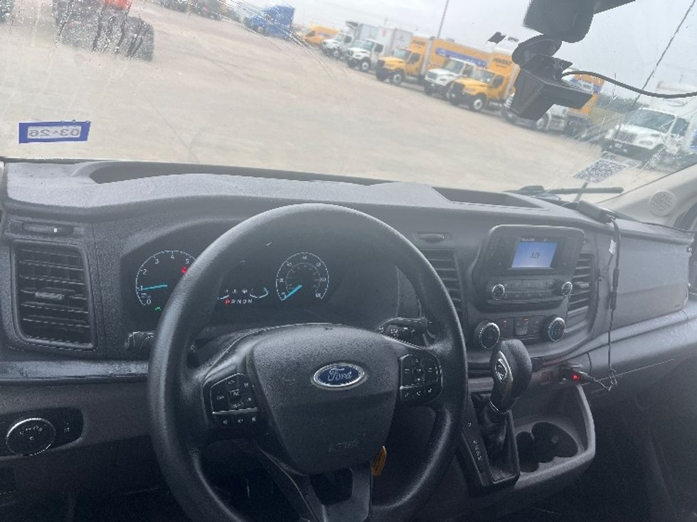 Cargo Van (Panel Van)-Light and Medium Duty Trucks-Ford-2022-Transit 250-Corpus Christi-TX-119,420\n\t\tmiles-$ 33,000 - Image 17