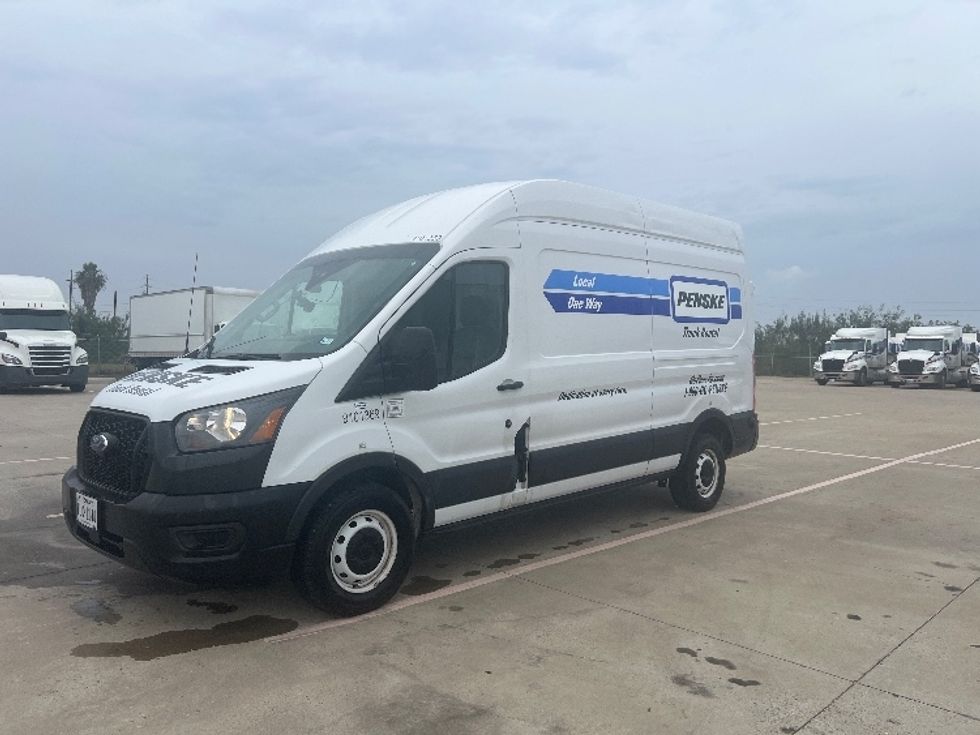 Cargo Van (Panel Van)-Light and Medium Duty Trucks-Ford-2022-Transit 250-Corpus Christi-TX-119,420\n\t\tmiles-$ 33,000 - Image 3
