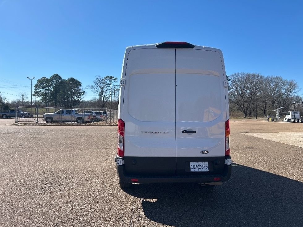 Cargo Van (Panel Van)-Light and Medium Duty Trucks-Ford-2022-Transit 250-Dallas-TX-99,919\n\t\tmiles-$ 36,000 - Image 7