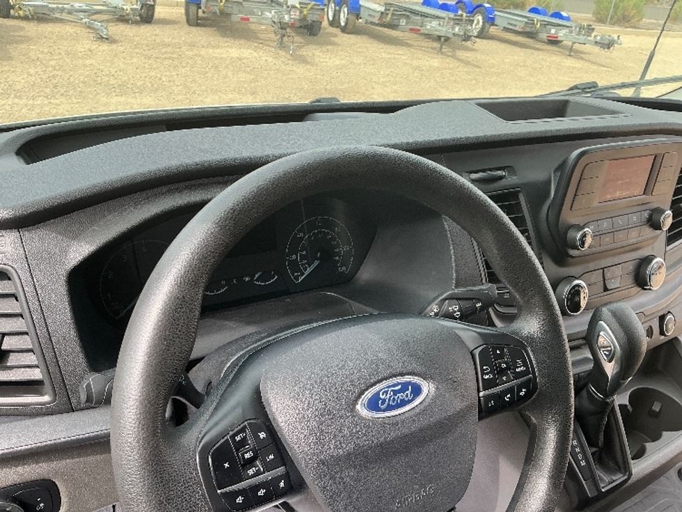 Cargo Van (Panel Van)-Light and Medium Duty Trucks-Ford-2022-Transit 250-Denver-CO-72,054\n\t\tmiles-$ 37,750 - Image 17