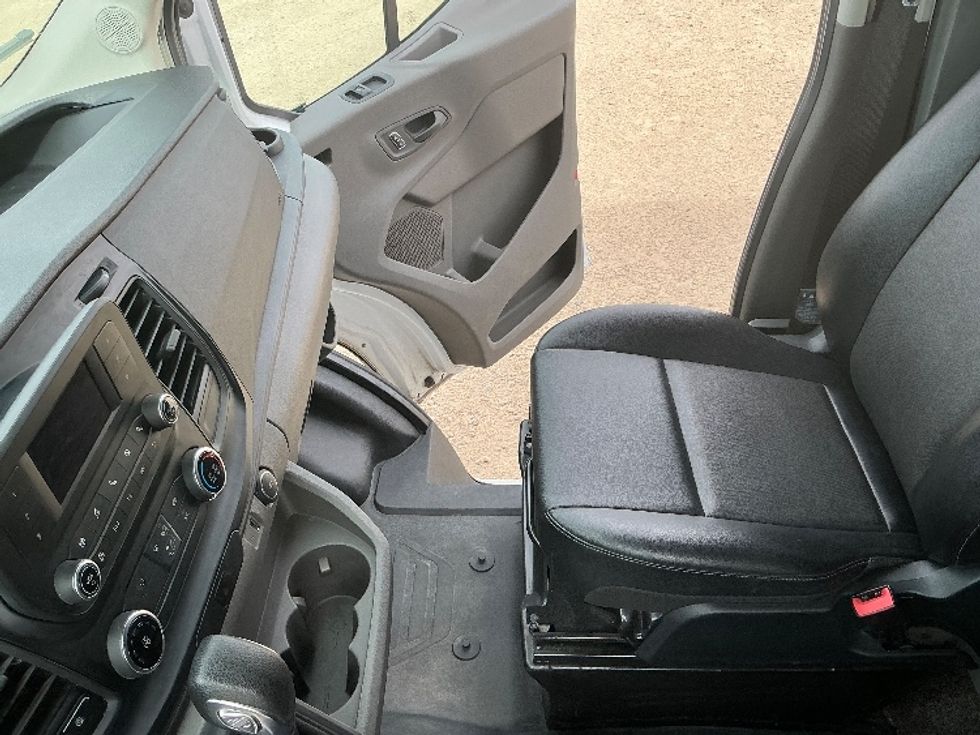 Cargo Van (Panel Van)-Light and Medium Duty Trucks-Ford-2022-Transit 250-Denver-CO-72,054\n\t\tmiles-$ 37,750 - Image 19