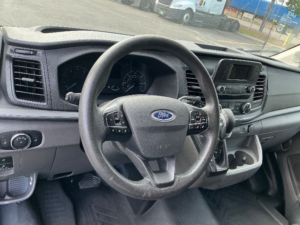 Cargo Van (Panel Van)-Light and Medium Duty Trucks-Ford-2022-Transit 250-Denver-CO-89,382\n\t\tmiles-$ 38,500 - Image 18