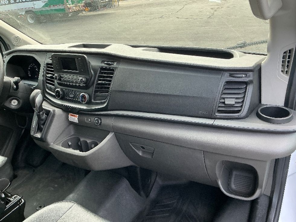 Cargo Van (Panel Van)-Light and Medium Duty Trucks-Ford-2022-Transit 250-Denver-CO-89,382\n\t\tmiles-$ 38,500 - Image 21
