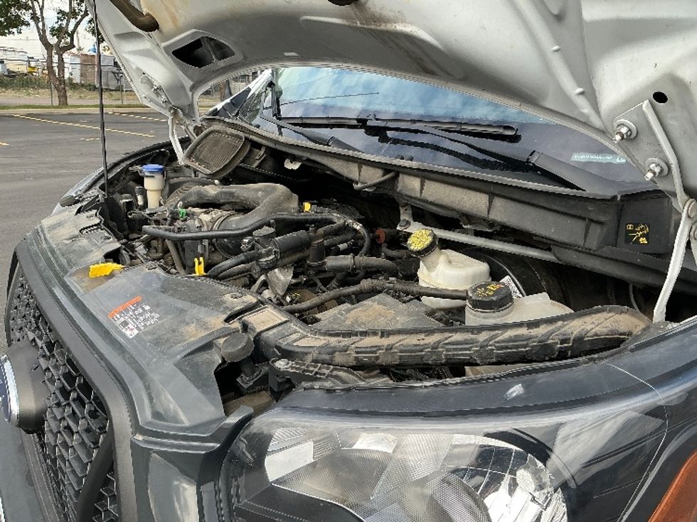 Cargo Van (Panel Van)-Light and Medium Duty Trucks-Ford-2022-Transit 250-Denver-CO-89,382\n\t\tmiles-$ 38,500 - Image 24
