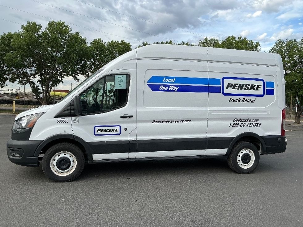 Cargo Van (Panel Van)-Light and Medium Duty Trucks-Ford-2022-Transit 250-Denver-CO-89,382\n\t\tmiles-$ 38,500 - Image 4