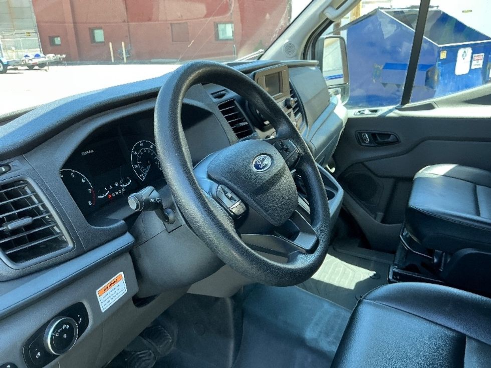 Cargo Van (Panel Van)-Light and Medium Duty Trucks-Ford-2022-Transit 250-Denver-CO-91,325\n\t\tmiles-$ 36,750 - Image 14