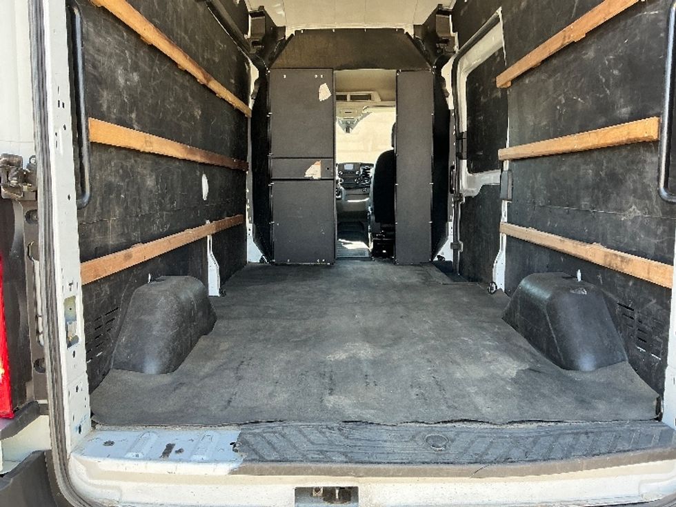 Cargo Van (Panel Van)-Light and Medium Duty Trucks-Ford-2022-Transit 250-Denver-CO-91,325\n\t\tmiles-$ 36,750 - Image 8