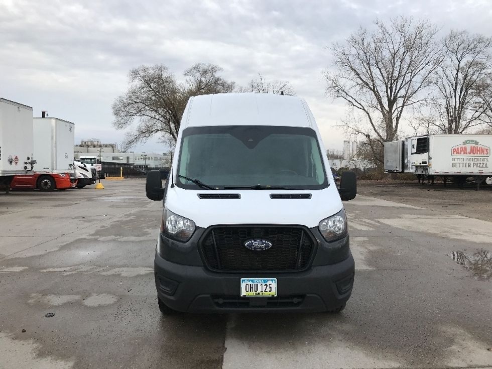Cargo Van (Panel Van)-Light and Medium Duty Trucks-Ford-2022-Transit 250-Des Moines-IA-124,401\n\t\tmiles-$ 31,250 - Image 2