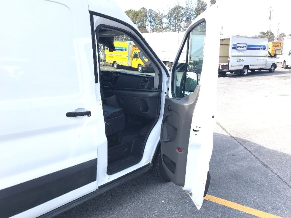 Cargo Van (Panel Van)-Light and Medium Duty Trucks-Ford-2022-Transit 250-Duluth-GA-103,212\n\t\tmiles-$ 37,750 - Image 19