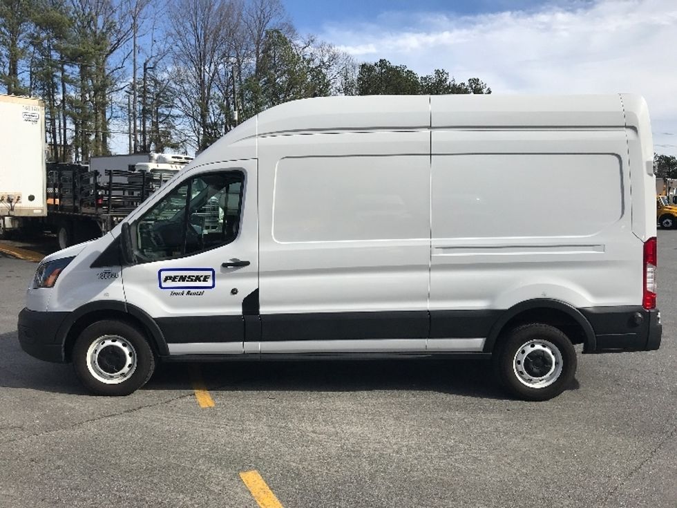 Cargo Van (Panel Van)-Light and Medium Duty Trucks-Ford-2022-Transit 250-Duluth-GA-103,212\n\t\tmiles-$ 37,750 - Image 4