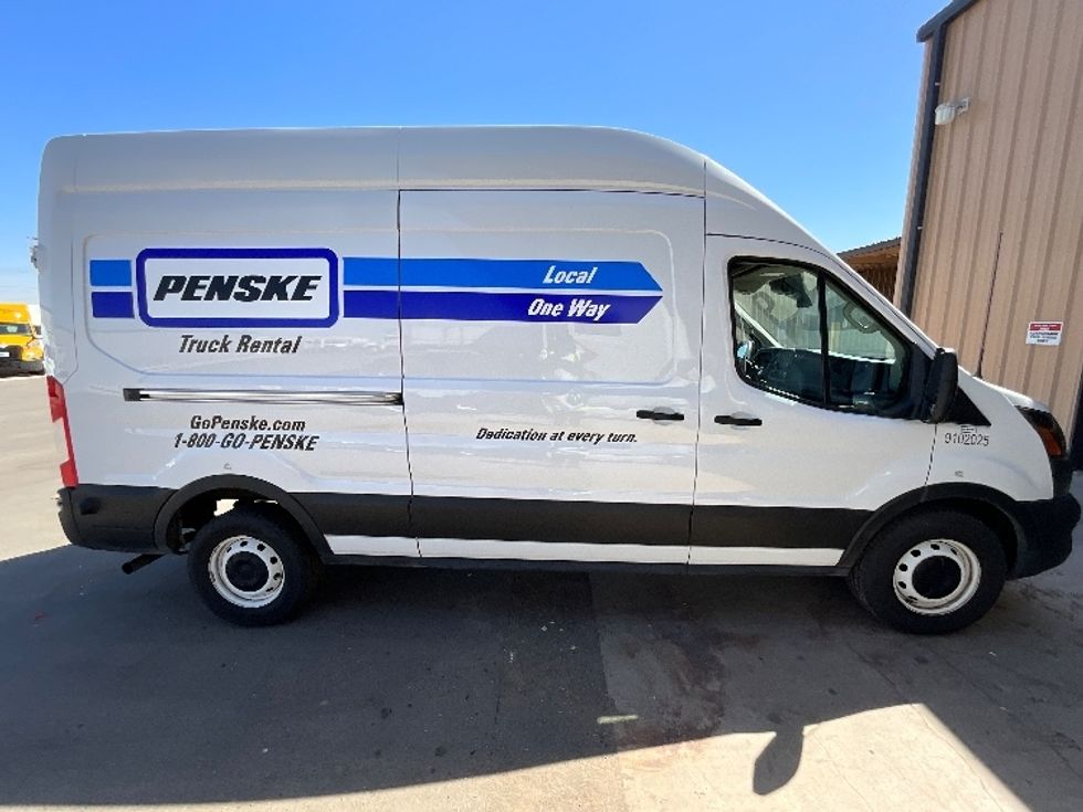 Cargo Van (Panel Van)-Light and Medium Duty Trucks-Ford-2022-Transit 250-El Centro-CA-72,976\n\t\tmiles-$ 39,000 - Image 15