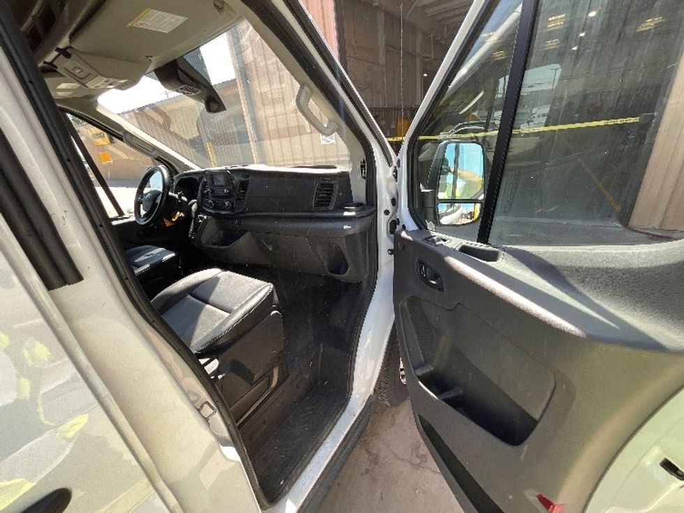 Cargo Van (Panel Van)-Light and Medium Duty Trucks-Ford-2022-Transit 250-El Centro-CA-72,976\n\t\tmiles-$ 39,000 - Image 20