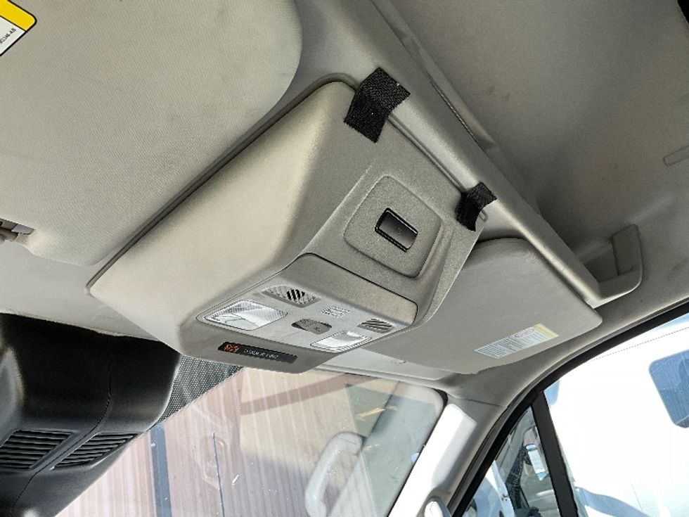 Cargo Van (Panel Van)-Light and Medium Duty Trucks-Ford-2022-Transit 250-El Centro-CA-72,976\n\t\tmiles-$ 39,000 - Image 27