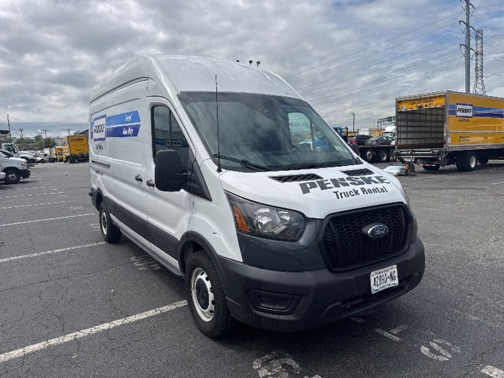 Cargo Van (Panel Van)-Light and Medium Duty Trucks-Ford-2022-Transit 250-Elmsford-NY-53,463\n\t\tmiles-$ 39,250 - Image 1