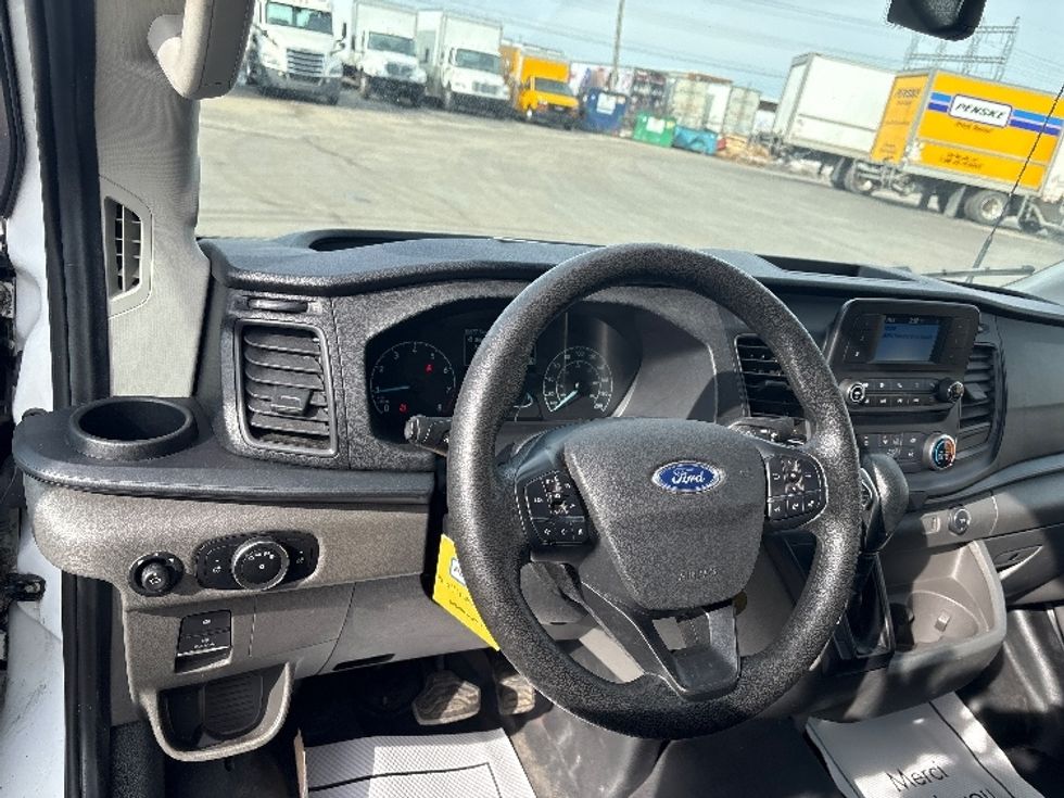 Cargo Van (Panel Van)-Light and Medium Duty Trucks-Ford-2022-Transit 250-Etobicoke-ON-96,724\n\t\tkm-$ 49,250 - Image 14
