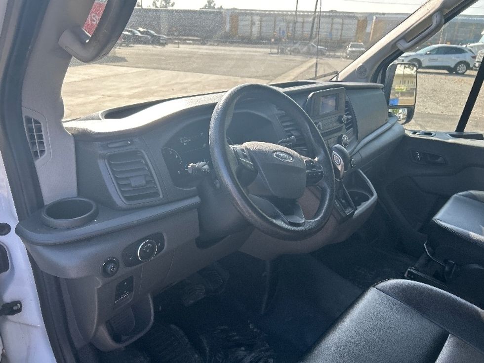 Cargo Van (Panel Van)-Light and Medium Duty Trucks-Ford-2022-Transit 250-Fontana-CA-70,871\n\t\tmiles-$ 39,500 - Image 16