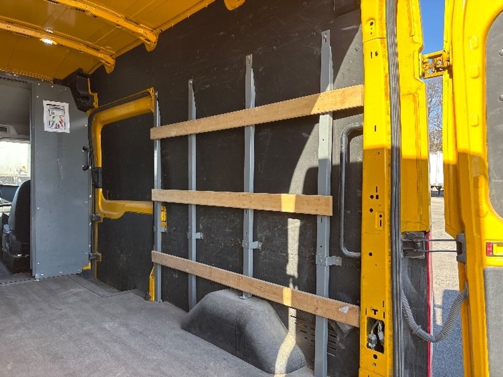 Cargo Van (Panel Van)-Light and Medium Duty Trucks-Ford-2022-Transit 250-Fort Wayne-IN-106,325\n\t\tmiles-$ 29,250 - Image 11