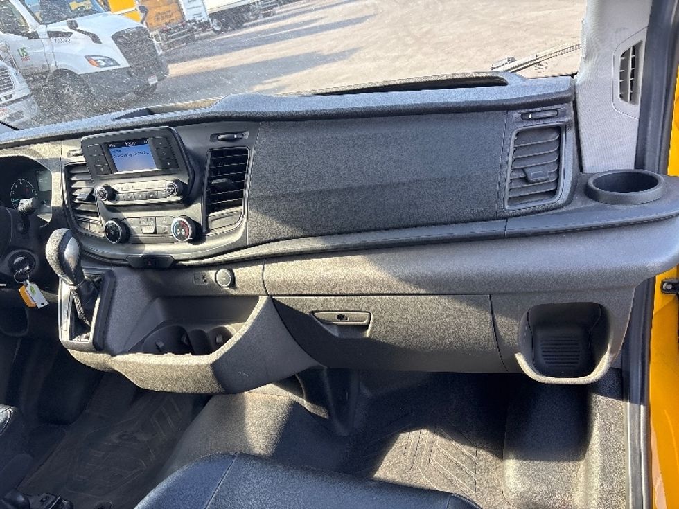 Cargo Van (Panel Van)-Light and Medium Duty Trucks-Ford-2022-Transit 250-Fort Wayne-IN-106,325\n\t\tmiles-$ 29,250 - Image 20