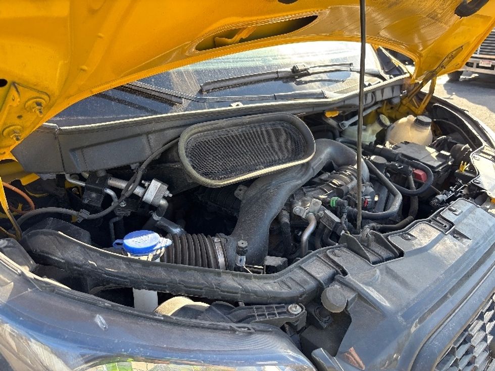 Cargo Van (Panel Van)-Light and Medium Duty Trucks-Ford-2022-Transit 250-Fort Wayne-IN-106,325\n\t\tmiles-$ 29,250 - Image 22